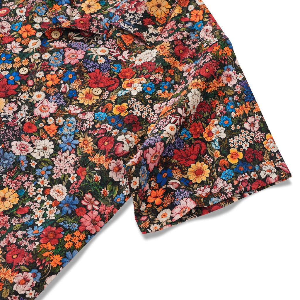 100% Silk Men's Hawaiian Shirt Short Sleeve Camp Collar 100% Silk Blue Aloha Among The Flowers By Yakima