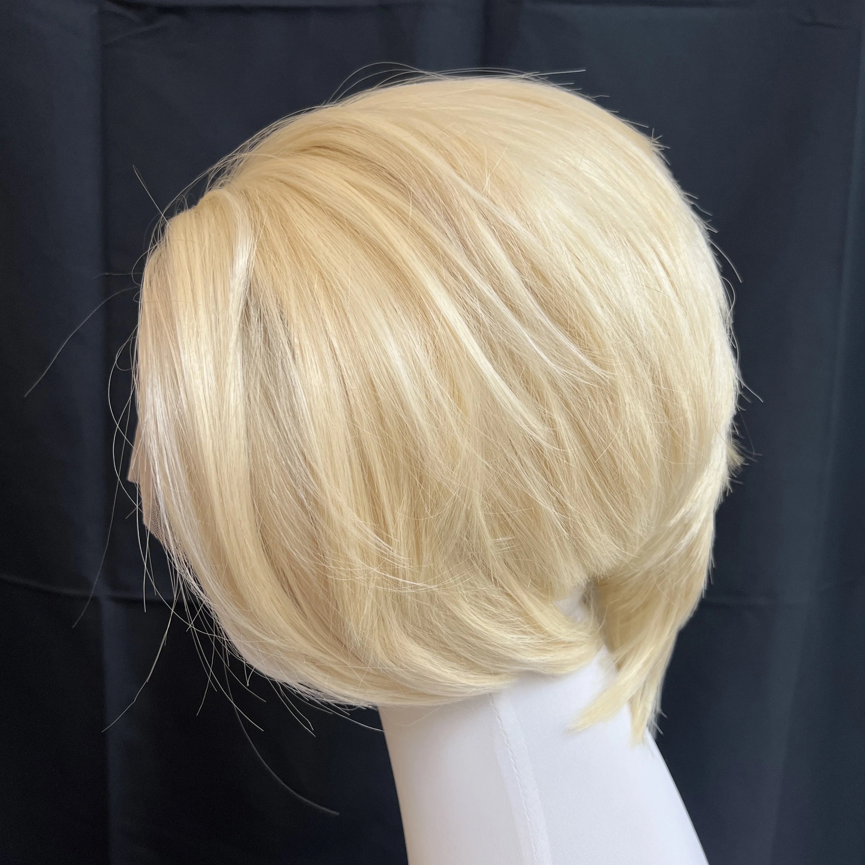 Ashely Short Blonde Synthetic Lace Wigs 13*4 Lace Front Wig for Man Nature Hairline High Temperature Fibers Boy Cosplay Wig