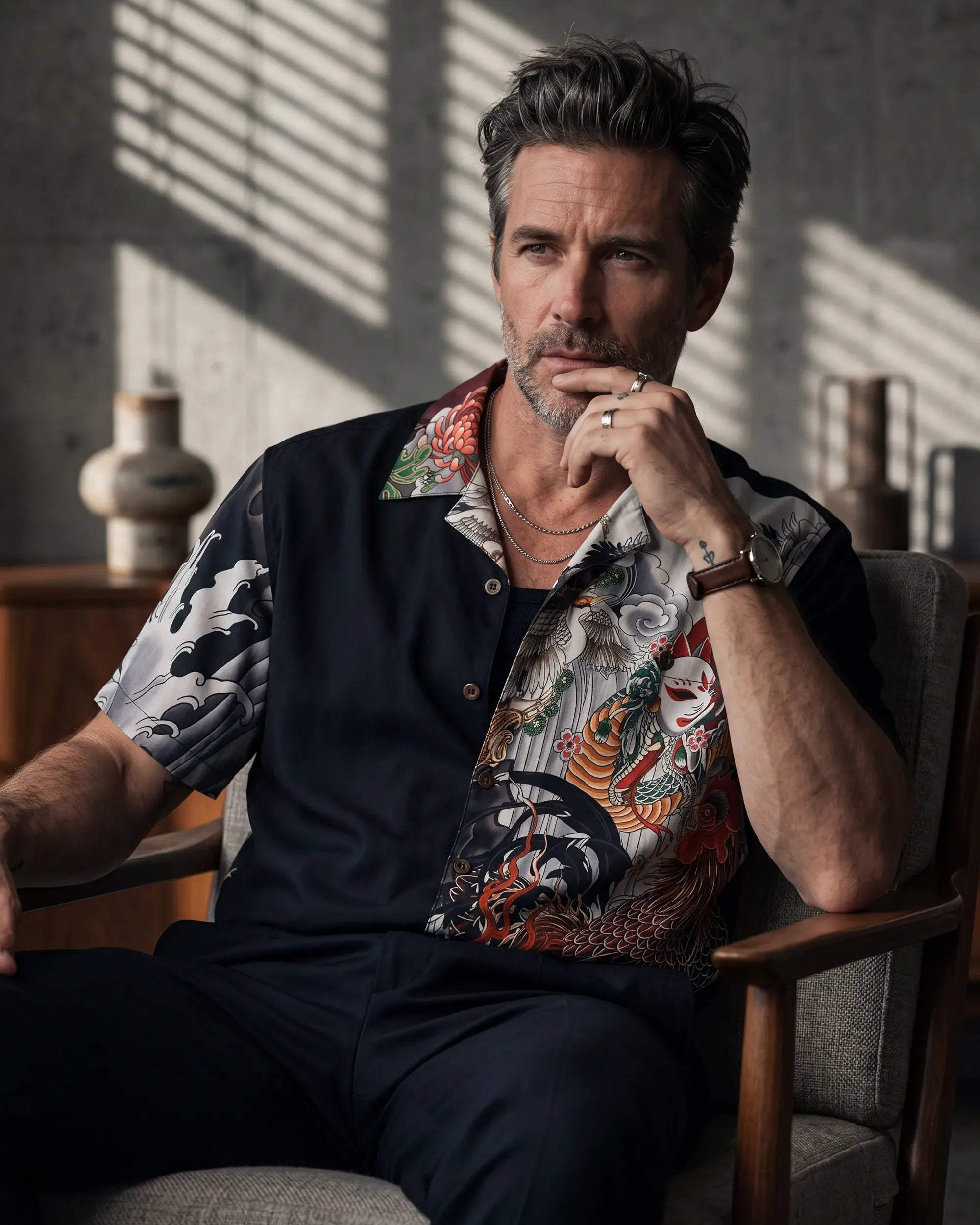 Chemise hawaïenne pour hommes à manches courtes, col camp, 100 % coton, masque Kitsune noir et coq Aloha, le mythe Edo par Huan huan